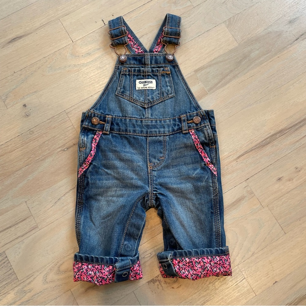 OshKosh B’Gosh Overalls | Size: 6 Months